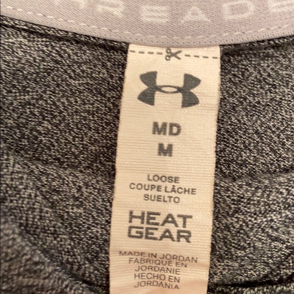 Under Armor pullover, worn in good condition - Picture 3 of 9